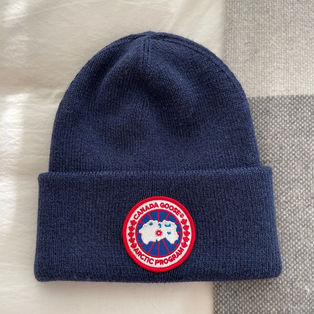 Canada Goose Arctic Disc Toque Beanie Navy